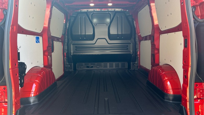 Ford Transit Custom 280 L1 Diesel Fwd 2.0 EcoBlue 136ps H1 Van Limited